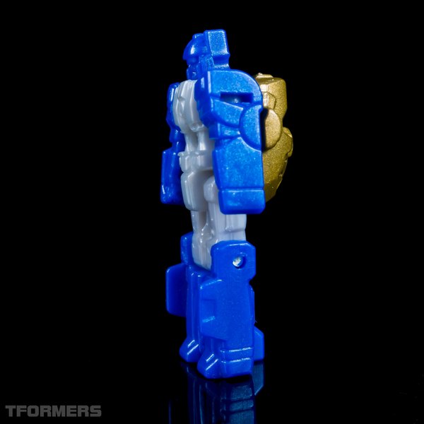 TFormers Titans Return Gallery   Siege On Cybertron Metalhawk 35 (35 of 91)